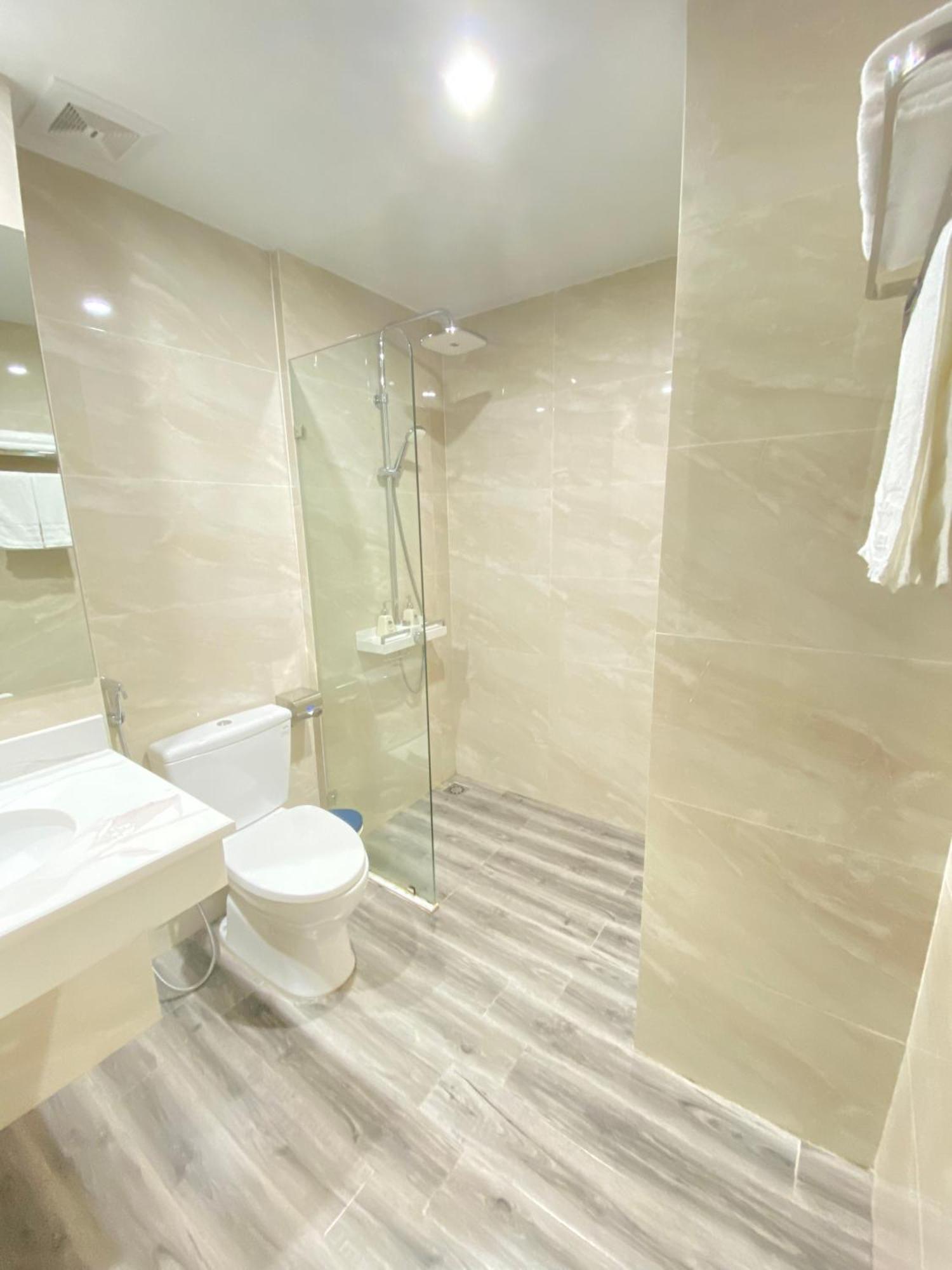 Ha Long Bay Tuan Chau Hotel Экстерьер фото
